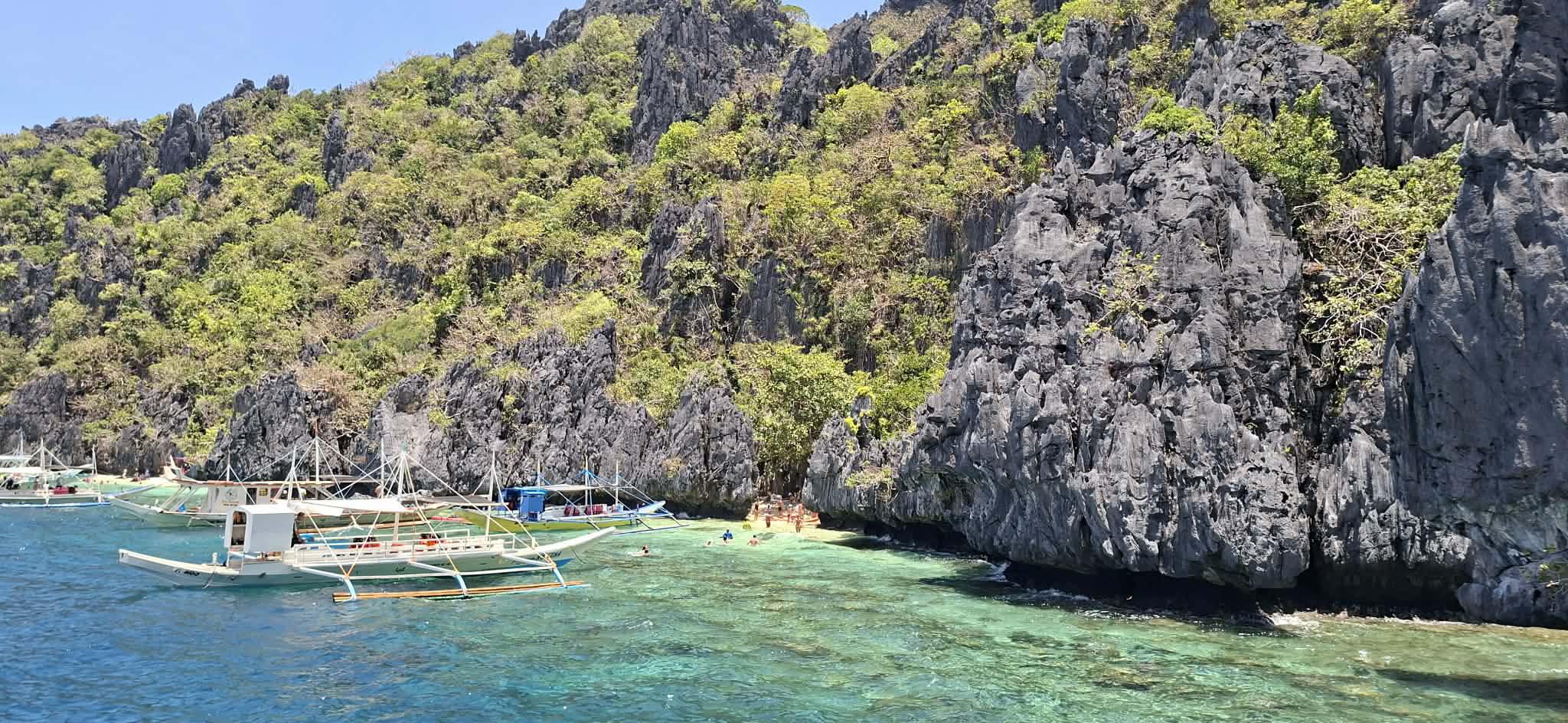 El Nido Tour (Island Hopping) Tour Package